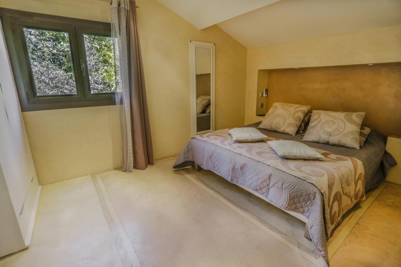 Chambre D'Hotes Couvent D'Alando エクステリア 写真