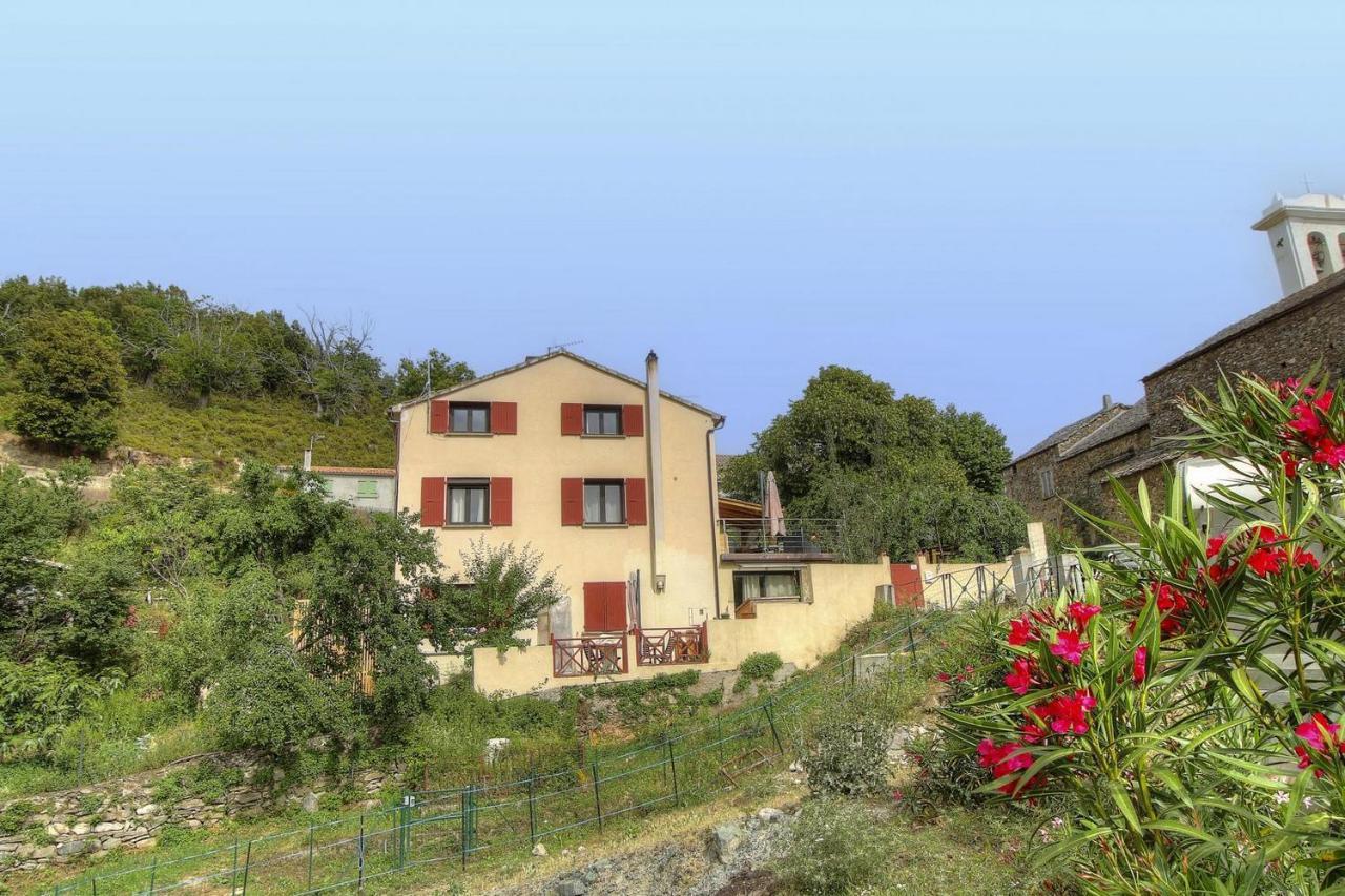 Chambre D'Hotes Couvent D'Alando エクステリア 写真